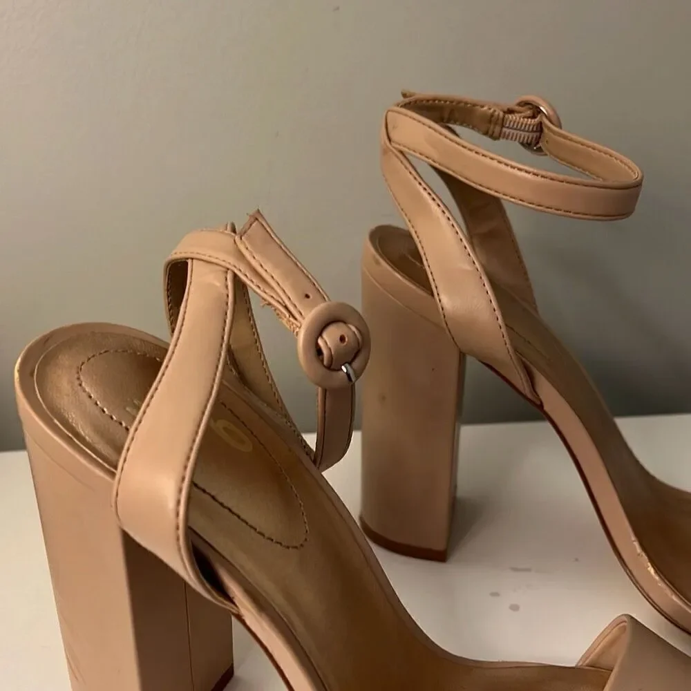 Mix No. 6 Women's Lole Nude Patent Leather Ankle Strap Heels
